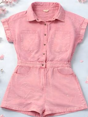 entro L Large NWOT Pink Short Sleeveromper Onsies Denim Romper